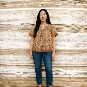 Miss Me Floral Top in Brown and Orange
